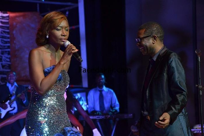 Coumba Gawlo Seck sur scène avec Youssou Ndour