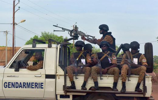 Attaque terroriste au Burkina, au moins quinze fidèles tués dans une église
