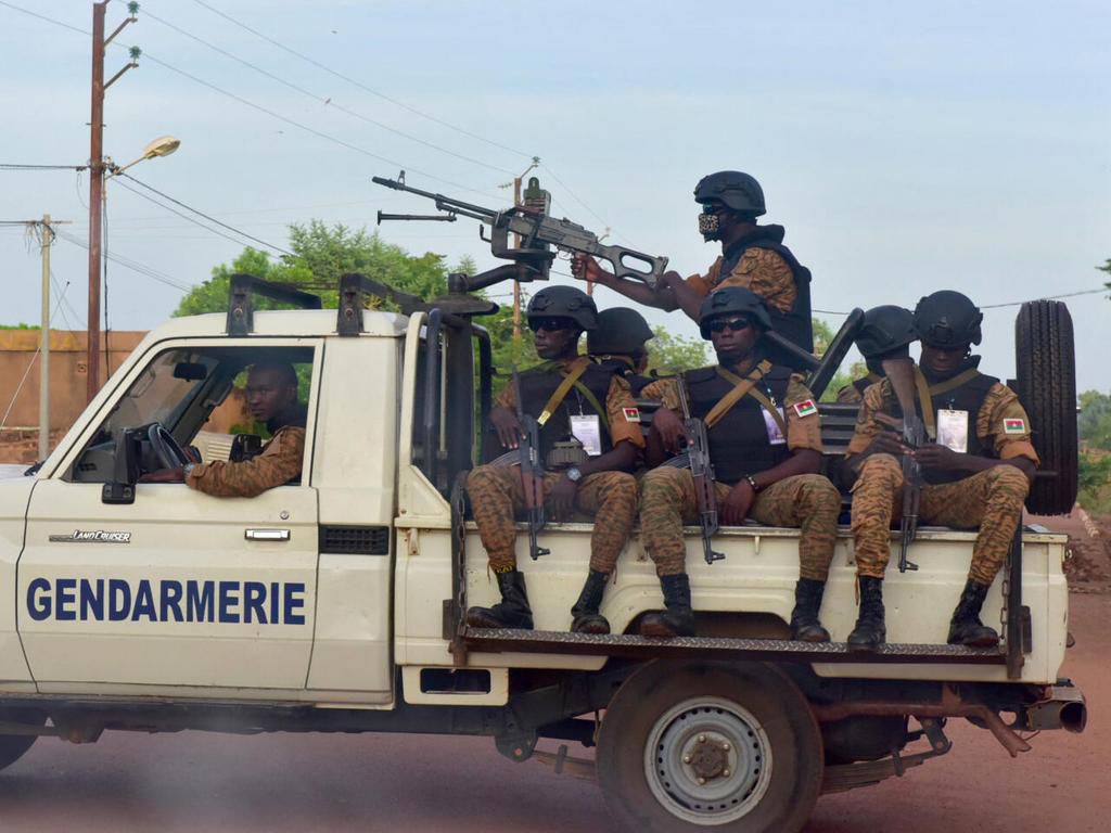 Attaque terroriste au Burkina, au moins quinze fidèles tués dans une église