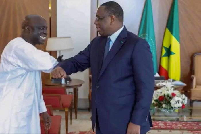 Macky Sall reçoit Idrissa Seck (g), le 24 mars au palais présidentiel à Dakar