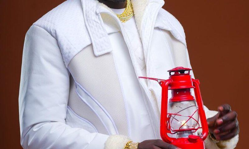 Ngaaka blinde rappeur