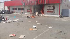 Auchan pillé