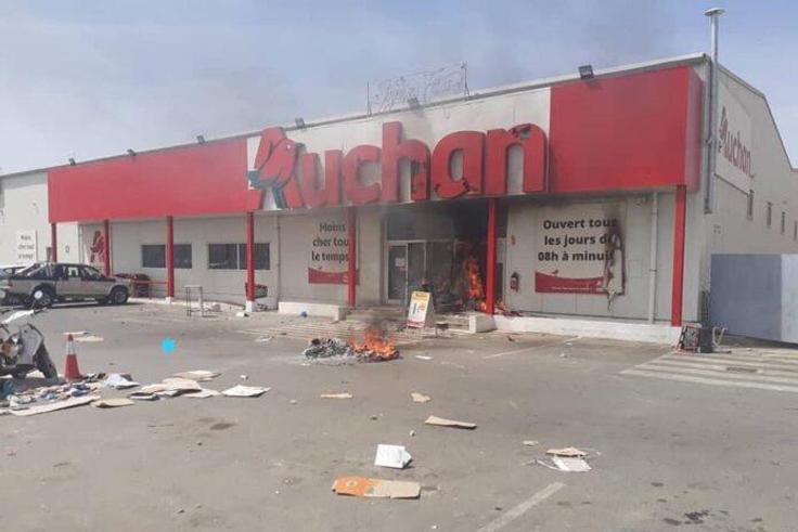 Auchan pillé