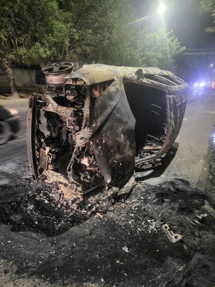 voiture incendiée
