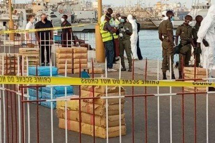 Déchets plastiques port de dakar