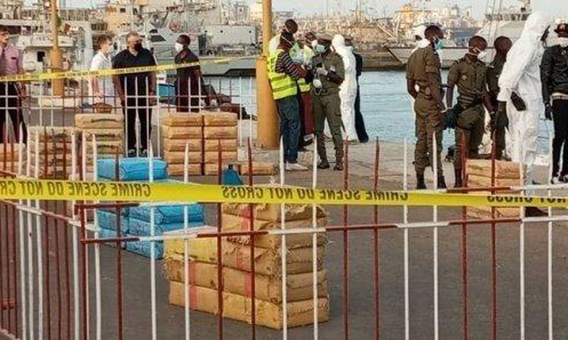 Déchets plastiques port de dakar