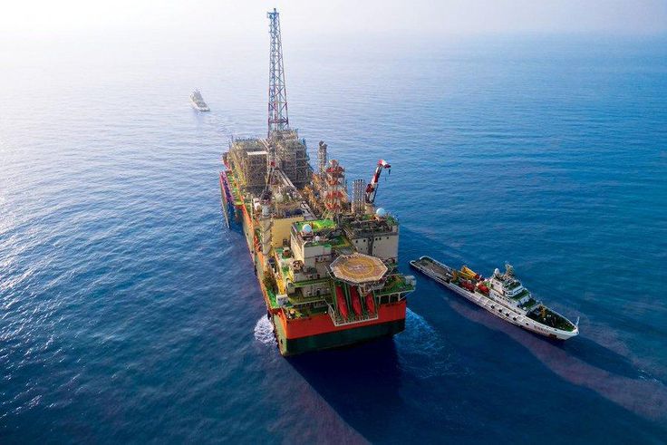 Le FPSO du projet gazier GTA a entamé son périple en mer vers le site de livraison