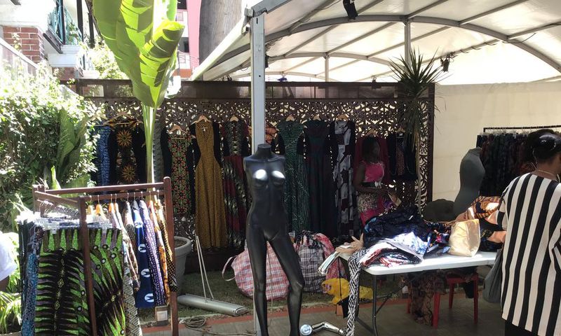 Exposition à la foire Sunu Butik