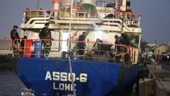 Dimanche 27 juin 2021 - Un navire sous pavillon inconnu a été intercepté à 240 km des côtes sénégalaises avec à son bord 8 tonnes de haschisch