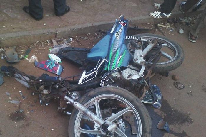 accident-choc-moto-djakarta-deux-roues