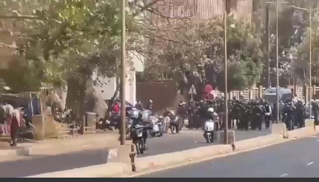 bagarre siège de l'AP