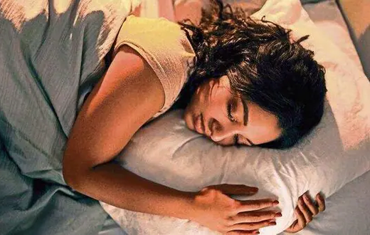 A professional sleeper [Mint]