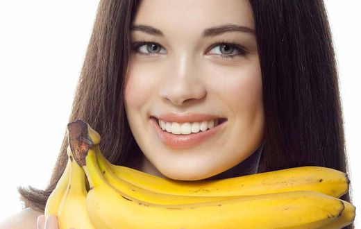 Peau de banane et beauté