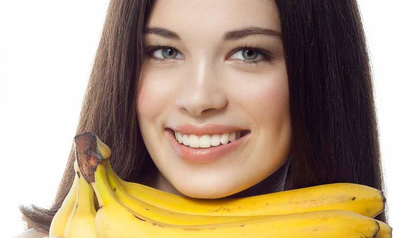Peau de banane et beauté