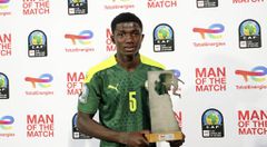 lamine-camara-of-senegal-awarded-totalenergies-player-of-the-match-during-the-2023-africa-cup-of-nations-u20-semifinal-match-between-senegal-and-tunisia