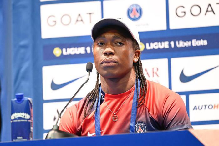 Caster Semenya lors de sa venue au Parc des Princes au début du mois de juillet dans le cadre d'une course organisée par son équipementier