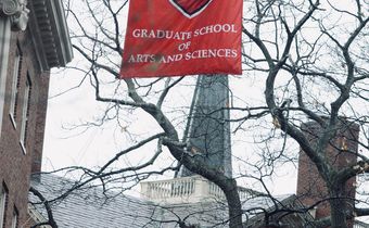 Harvard University / Manu Ros via Unsplash