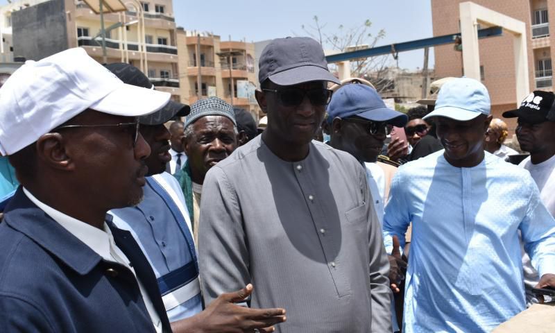 Amadou Ba à la zone de captage