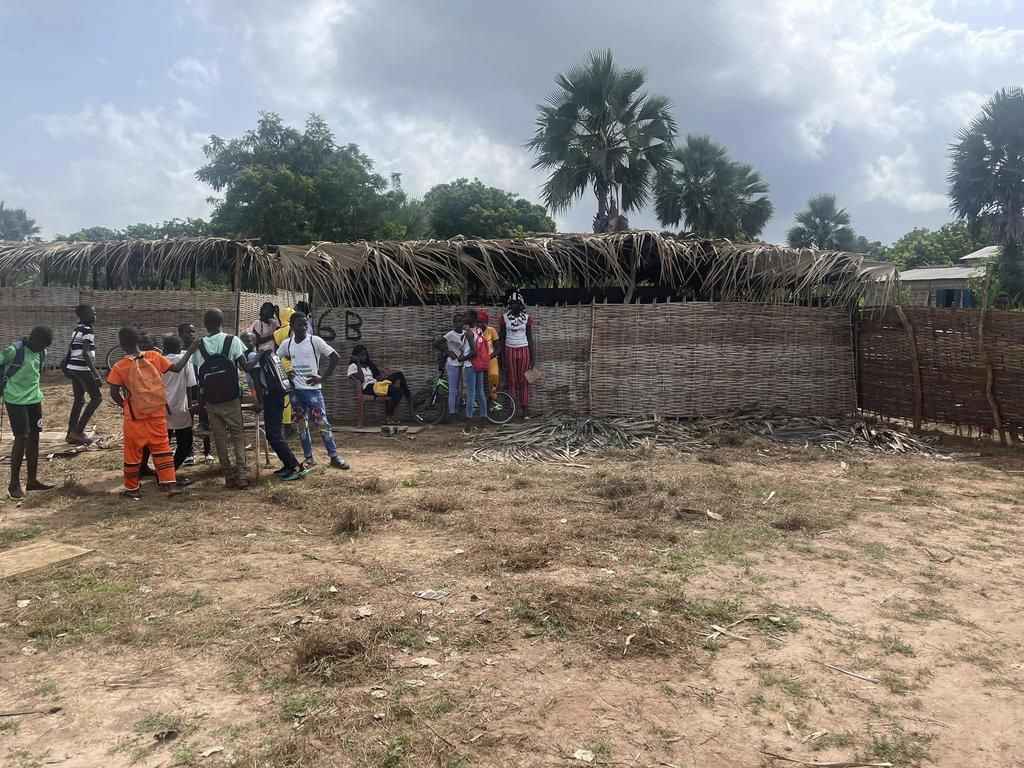 Les abris provisoires, un mal profond de l’école sénégalaise, sont une réalité dans certaines zones du pays.