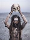 Un homme aghori effectuant des rituels [Pinterest]