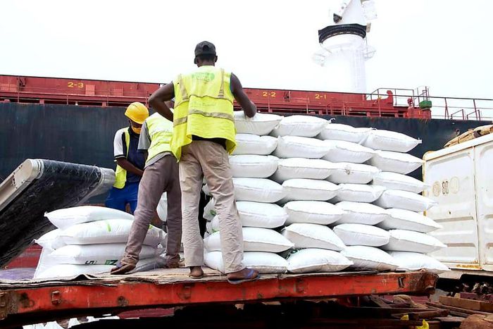 Bateau d'engrais détourné au Port de Dakar