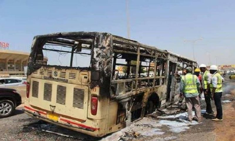 Bus Dakar Dem Dikk incendiés