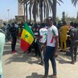La place de la nation assiégée par des manifestants venus soutenir la coalition Yewwi Askan Wi, le 8 juin 2022 à Dakar