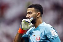 Saad Al-Sheeb a connu un match difficile dans les cages du Qatar / AFP