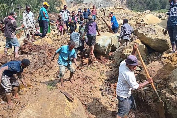 Papouasie-Nouvelle-Guinée plus de 2 000 personnes ensevelies dans le glissement de terrain