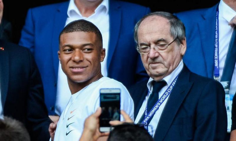 Nœl Le Graët et Kylian Mbappé après la finale de la coupe du monde 2018