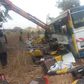 Les carcasses des bus entrés en collision à Kaffrine, au Sénégal, dimanche 8 janvier 2023