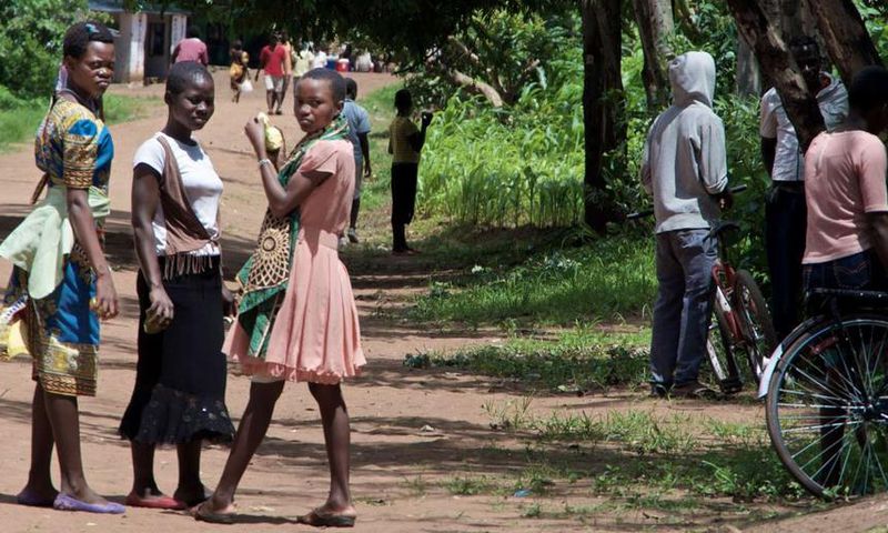 Camps d'initiation sexuelle pour mineure Malawi