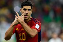 Marco Asensio double le score pour l'Espagne d'une frappe à l'entrée de la surface de réparation / AFP.