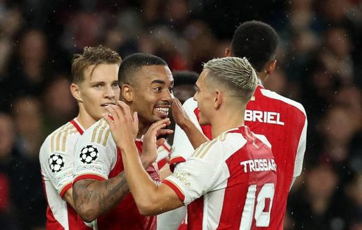 Arsenal a célébré son retour en Ligue des champions de la meilleure des façons PHOTO DAVID KLEIN REUTERS