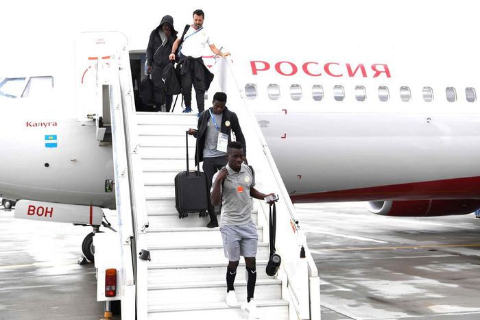 ARRIVEE-1-scaled Equipe nationale de Football - Idy Gana Gueye