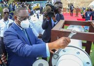 Macky Sall lance les travaux de construction de l'usine de dessalement de l'eau de mer de Ouakam