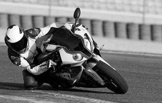 Un motard