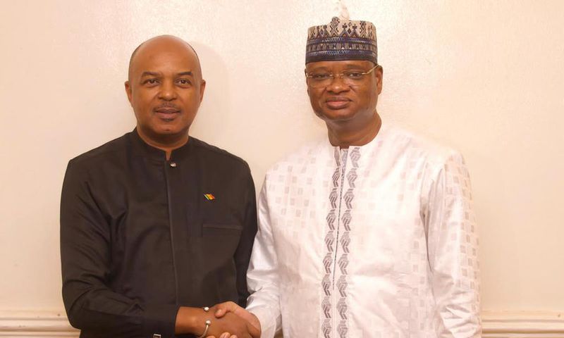 Bruno Derneville et Aliou Mamadou DIA