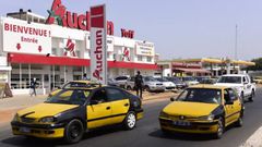 Devanture d'un magasin Auchan à Yoff - Dakar