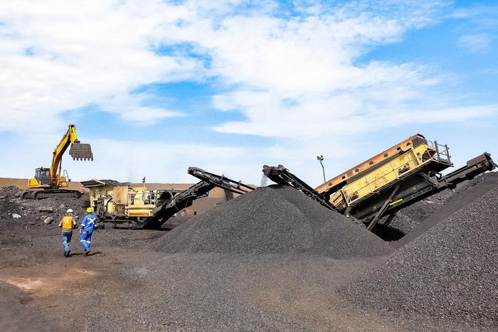 manganese-mining-surrounded-by-excavato-in-south-a-2022-12-22-20-30-25-utc-scaled