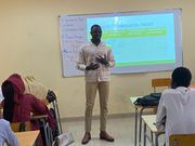 Seydina Mohamed Laye SAMB en plein cours