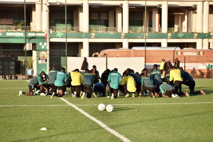 Dernière séance d'entraînement des Lions locaux avant d'affronter le Madascar en demi-finale du CHAN 2022, le 30 janvier 2023
