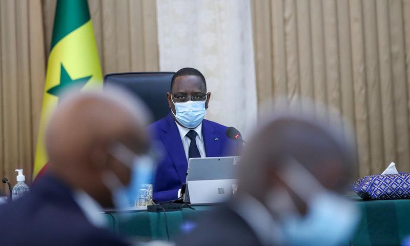 Macky-Sall-en-Conseil-des-Ministres
