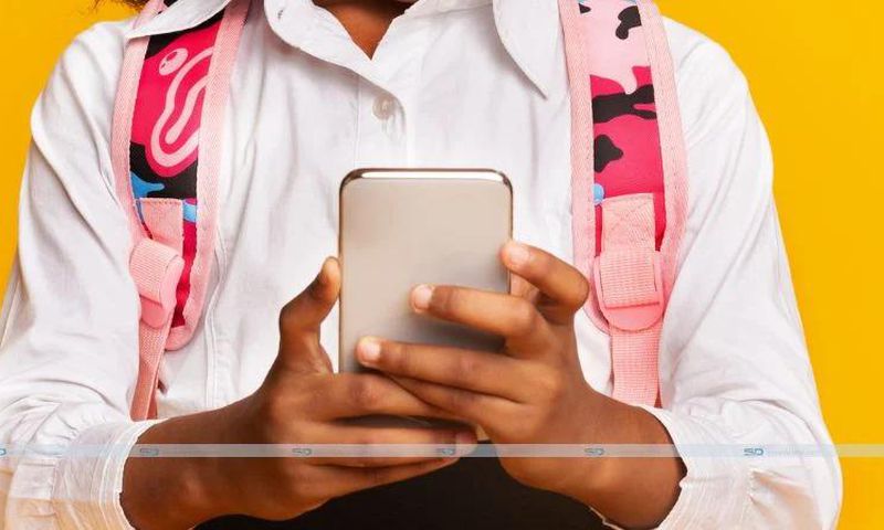 L'Unesco demande l'interdiction des smartphones dans les écoles du monde entier