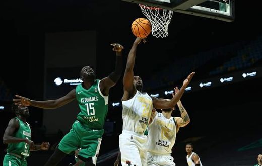 Duel entre As douane et ABC