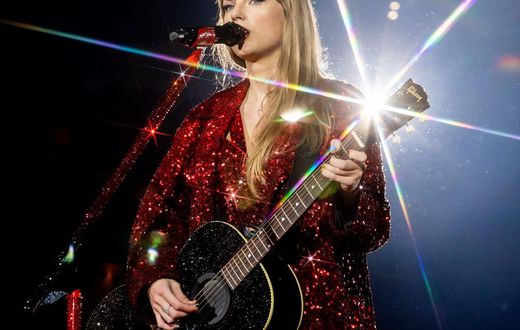"All Too Well (10 Minute Version)" is the emotional peak of the setlist.