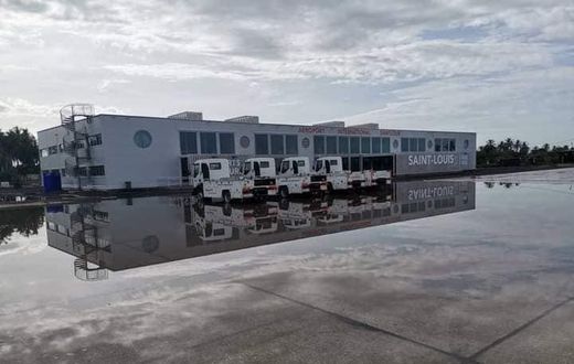 Aéroport de Saint-louis