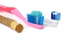 Dentifrice et Siwak