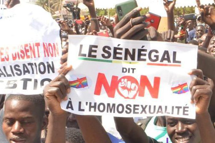 Manifestation-contre-l 'homosexualité-au-Sénégal à la place de la nation
