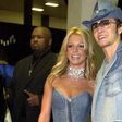 Britney-spears-et-justin-timberlake-en-2001-aux-american-music-awards